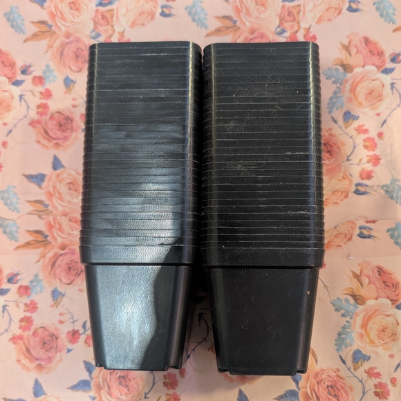 Other - Black plastic planters, 2.5 Inch